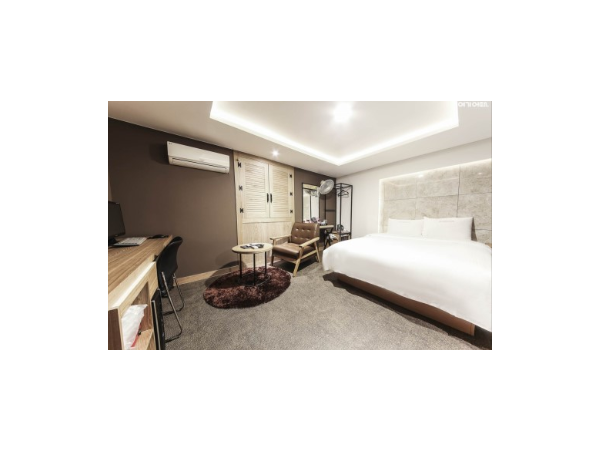1704031826_L1.png