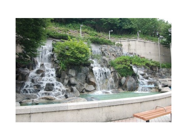 서울_구파발인공폭포_3.jpg?type=m500_500
