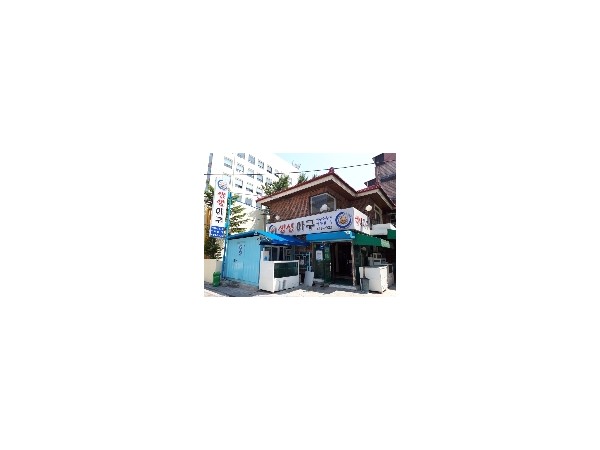 xLR-BNSkdwgwxL7QF9sp9Bz9.jpg