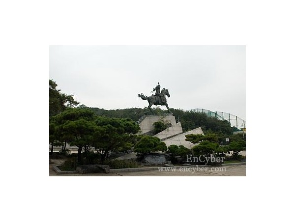 13490937_0.jpg