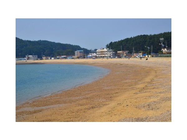 충남_어은돌오토캠핑장_1.JPG?type=m500_500