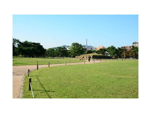 서울_백제초기적성총(석촌동)_1.JPG?type=m500_500