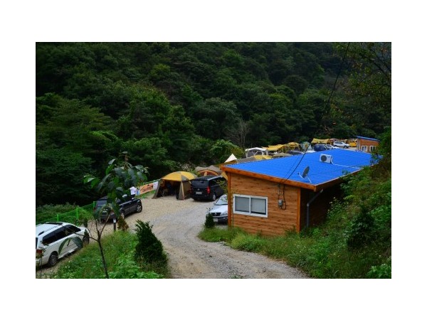 전북_단지캠핑장_11.JPG?type=m500_500