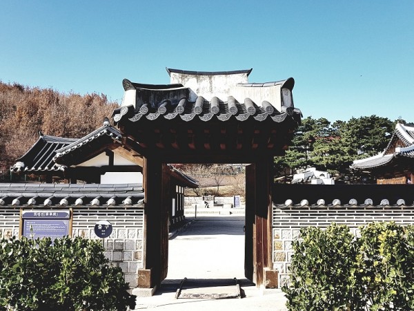 경기_수원.화성.01.행궁.171130_(83).jpg