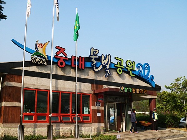 1.JPG