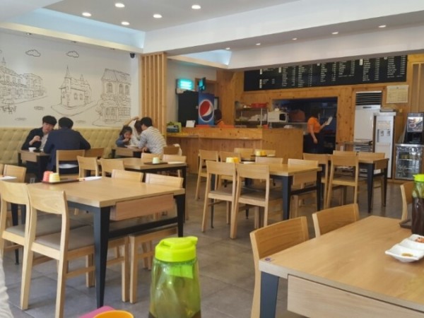 김밥마루_인테리어1.jpg
