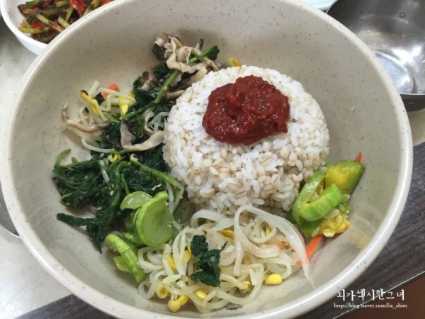 계원예대맛집_추억이담긴_일출보리밥집_(8).JPG