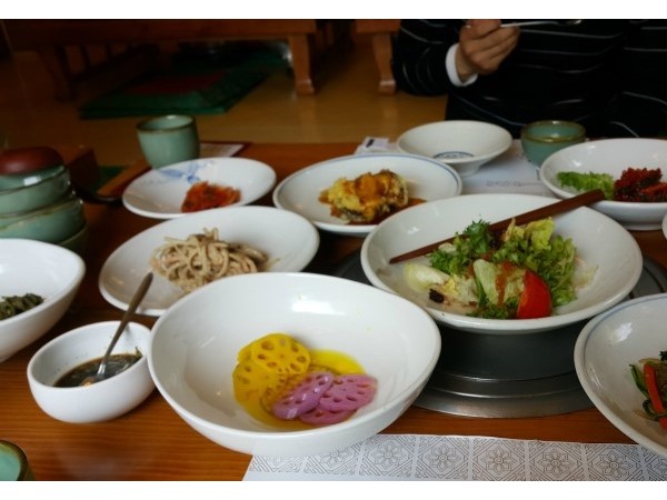 구미_금오산근처_한정식_맛집에서_맛있게_먹고왔습니다_(1).jpg