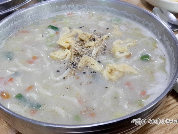 예산_삽교_칼국수_맛있는집_-_콩칼국수_전문점_삽다리칼국수29.jpg