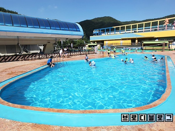 05.jpg