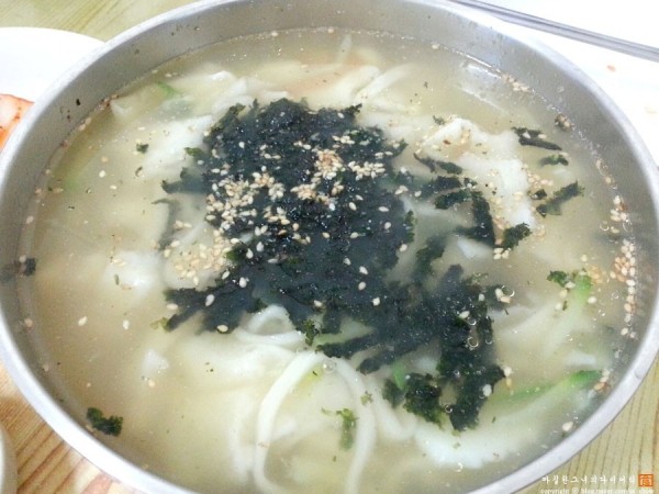 강원도_교동_칼국수_맛집_옛날수제비_완전_강추F.jpg