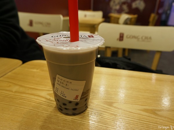 시청역_카페.jpg