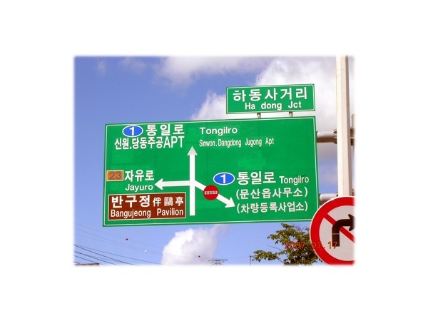 12011449_1.jpg