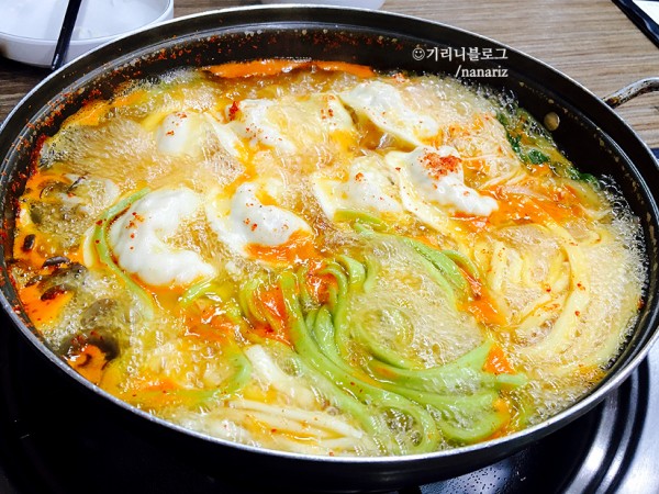김치만두전골.jpg