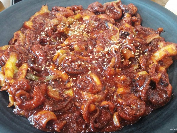 경주_맛집,_경주_불쭈꾸미,_쭈사랑불쭈꾸미,_쭈사랑불쭈꾸미_메뉴,_고르곤졸라_피자,_묵사발,_치즈퐁듀,_09.jpg