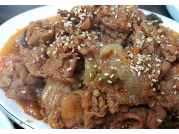 쌈밥전문_뭉치바위8.jpg