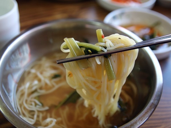 사방팔방국수10.JPG