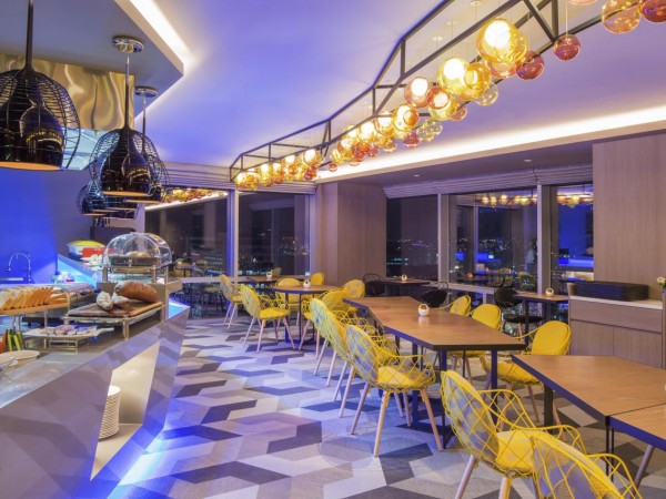 Le_Style_Restaurant_1.jpg