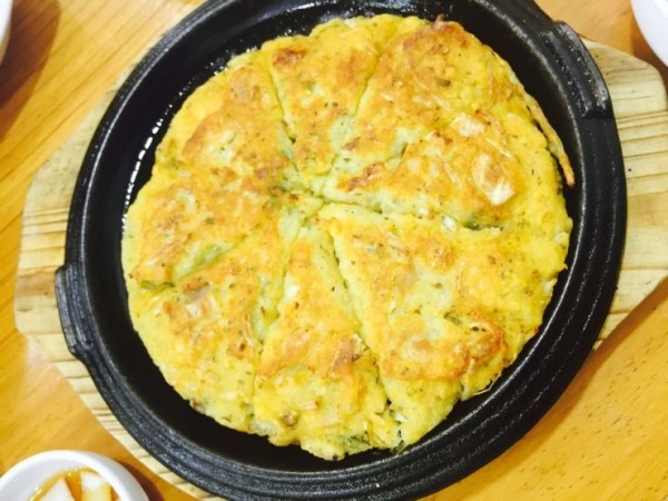 오두산막국수_파주_녹두전.jpg