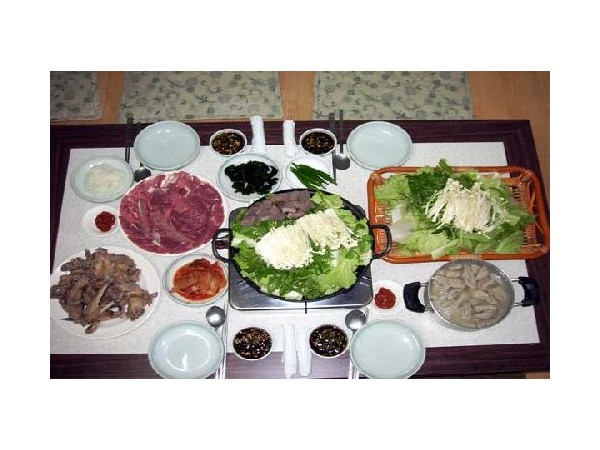 12011045_0.jpg