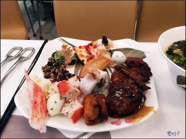 더_부페_(10).JPG