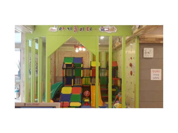 35572267_4.jpg