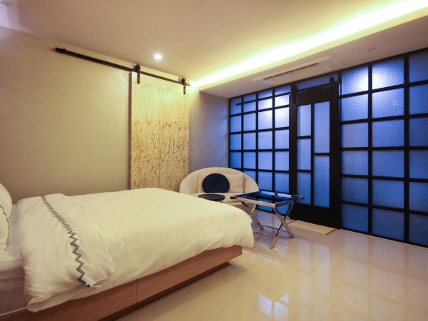 5999d97cc92222.78761915.jpg