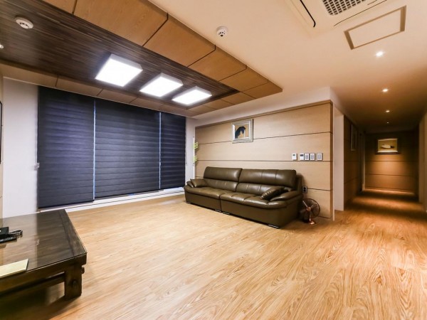 5b6bcbcd6ce257.70370896.jpg