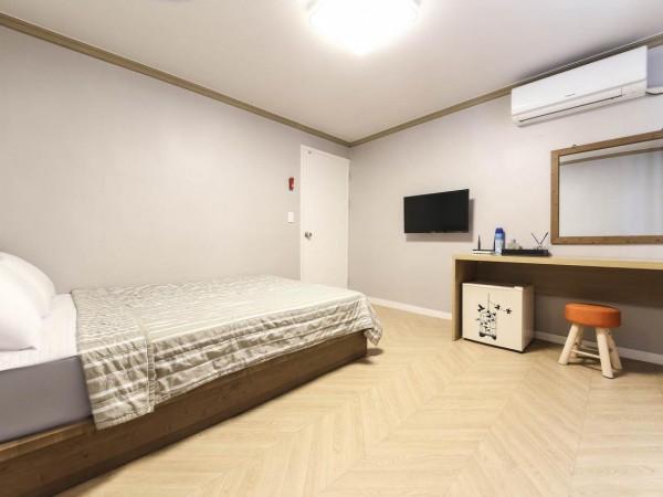 RsW8xGSO3S28ueDr7rzSEgus.jpg
