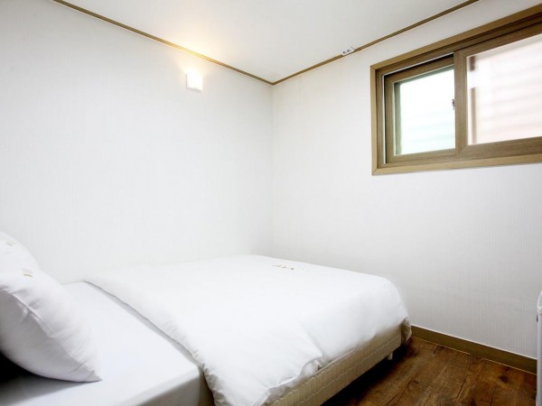 5998dcc0148d40.21557199.jpg