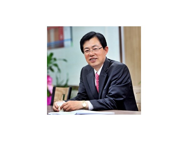 이만희(300).jpg