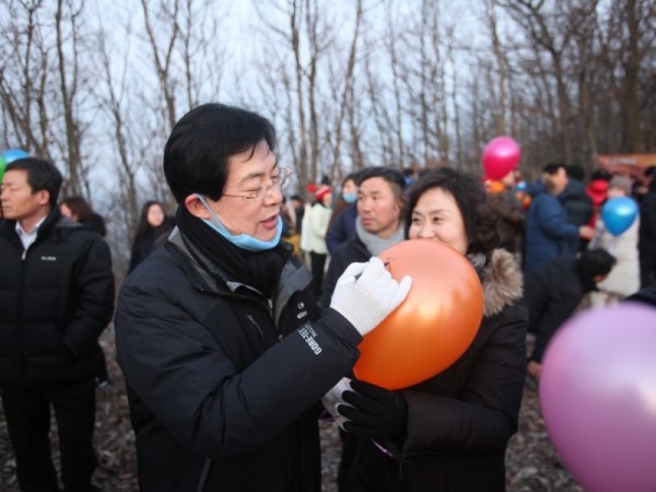 이만희_국회의원_영천_청도_의원_경상북도_새누리당_현충원_새해_영천__(15)-.jpg